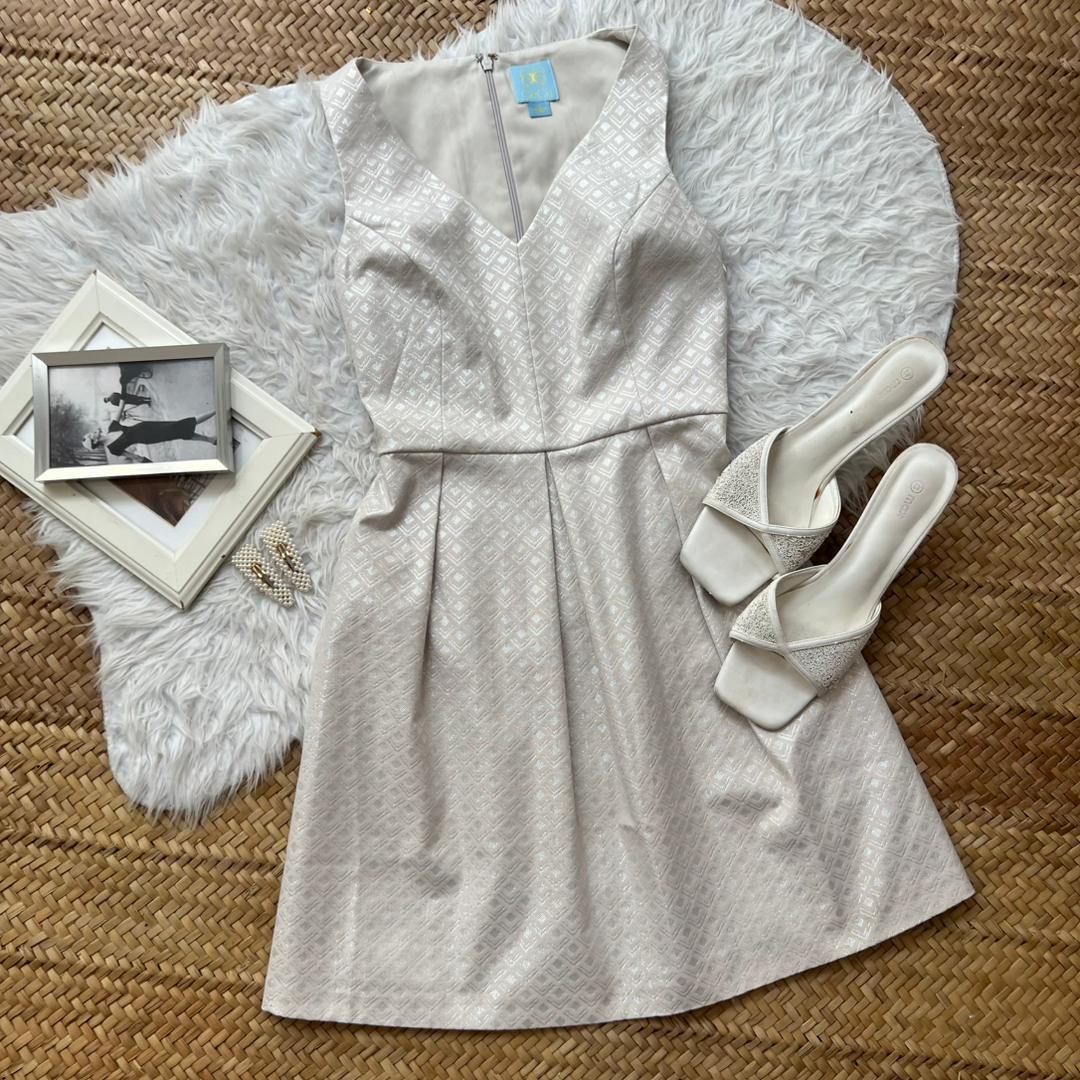 پیراهن مجلسی کدمحصول E10