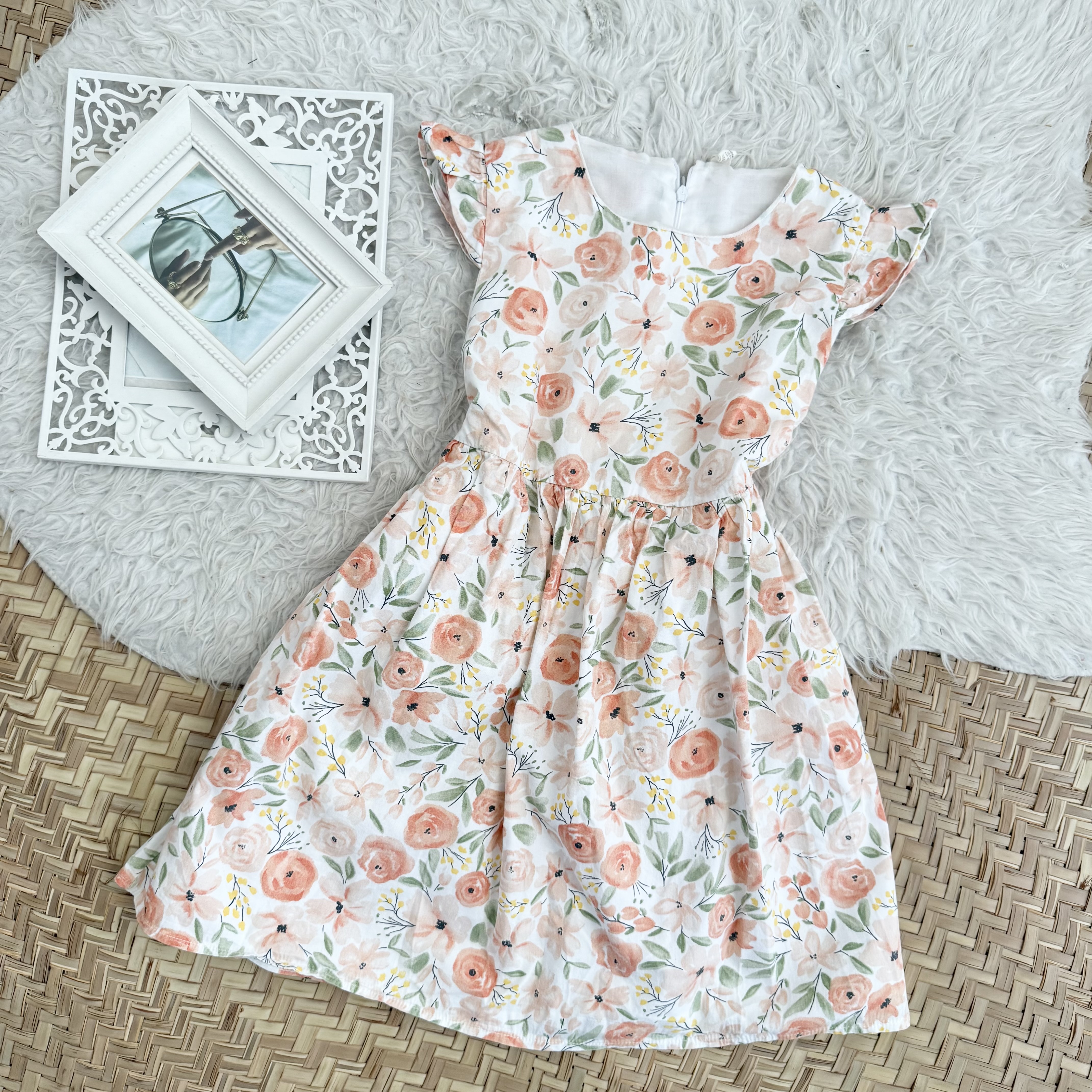 پیراهن مجلسی بچگانه کدمحصول 2284