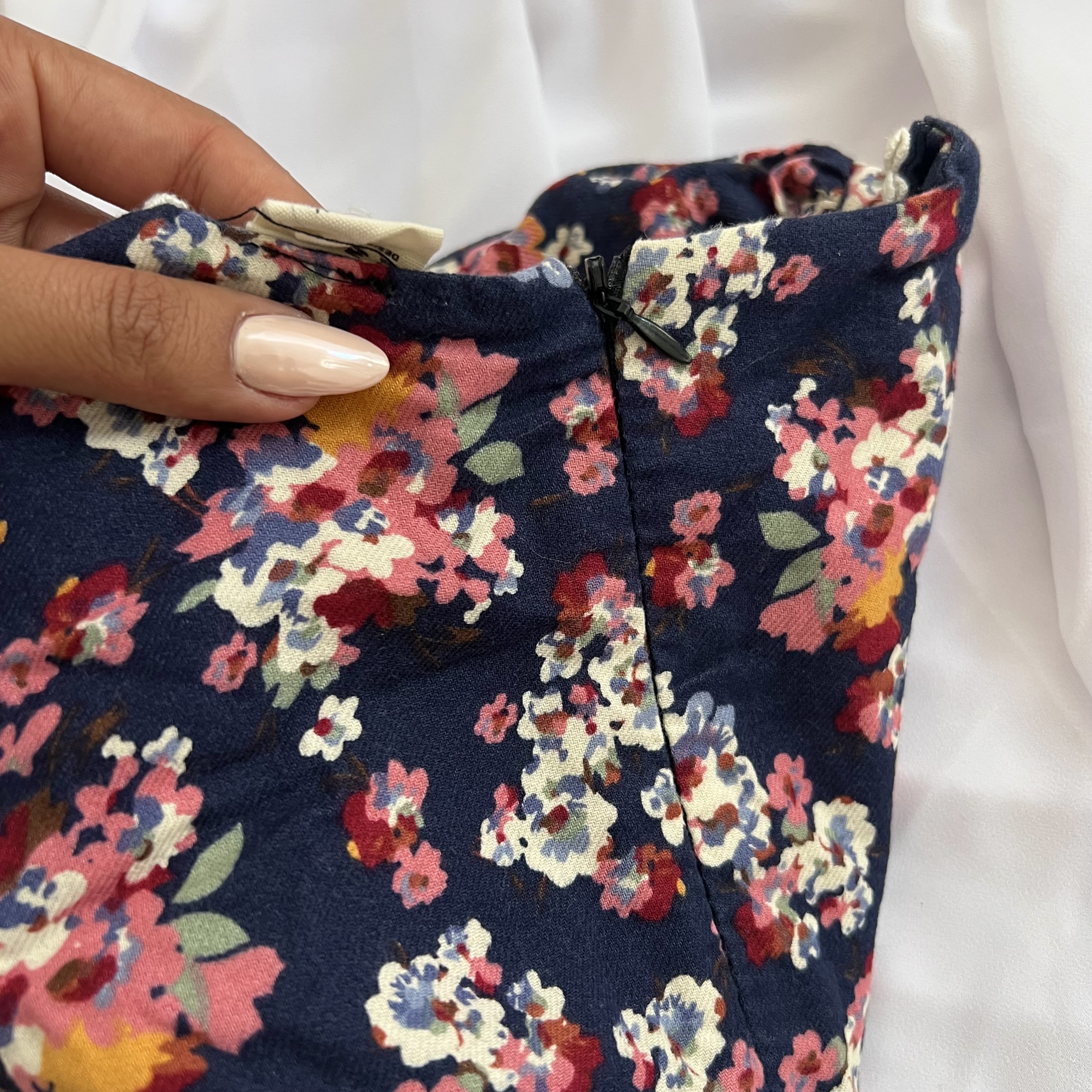 ست بلوز و دامن بافت کدمحصول104