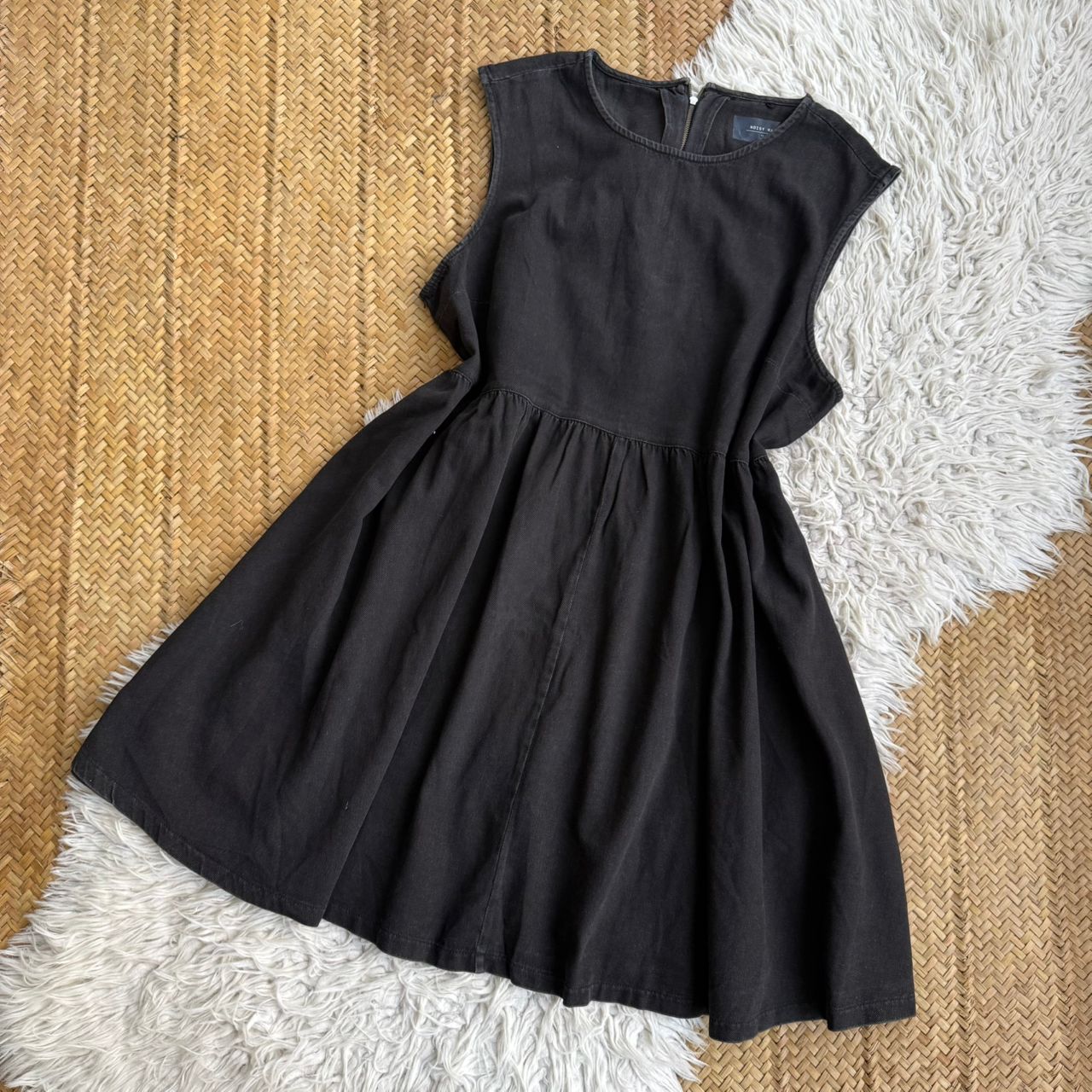 پیراهن لی black کدمحصول 2285