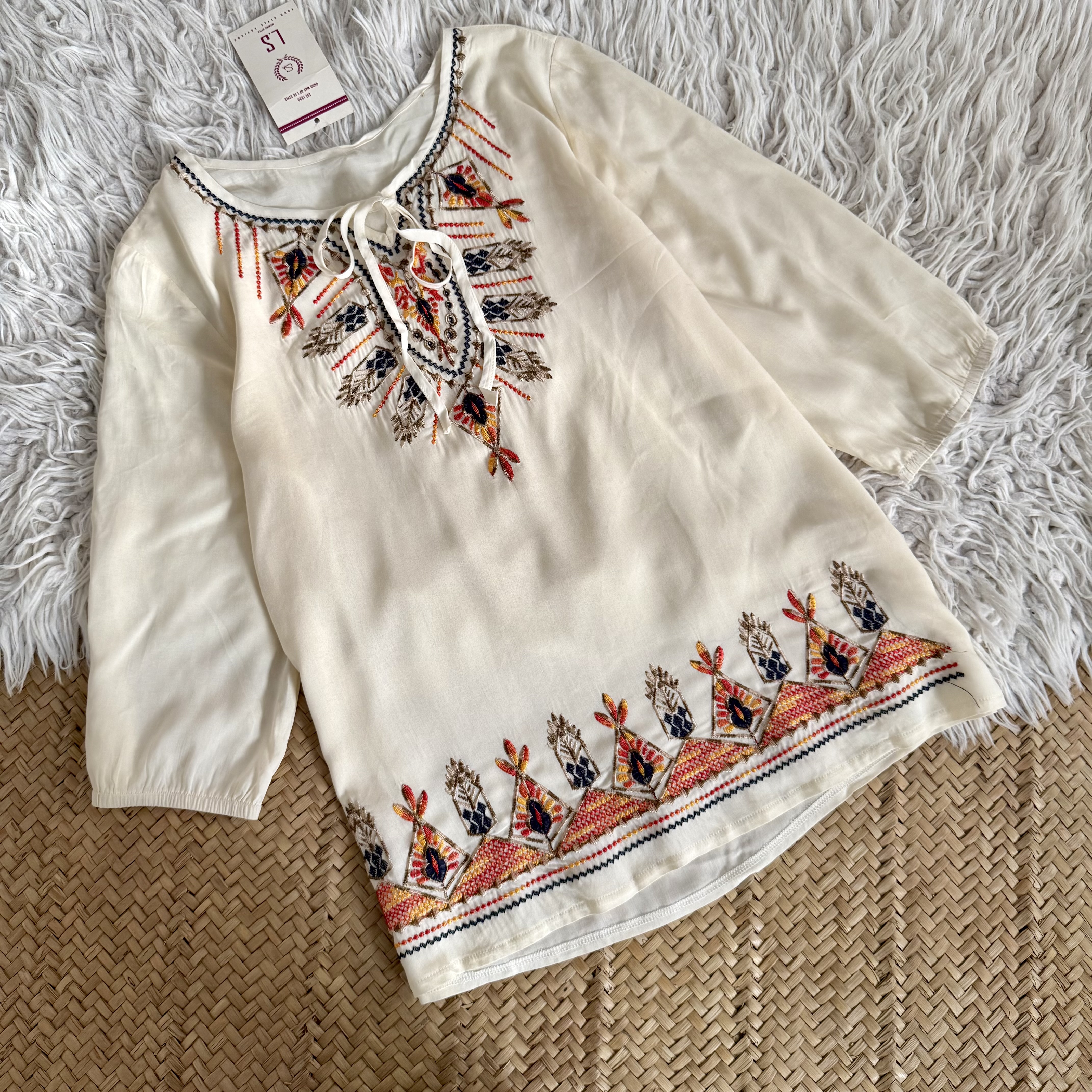 شومیز گلدوزی کدمحصول 2201